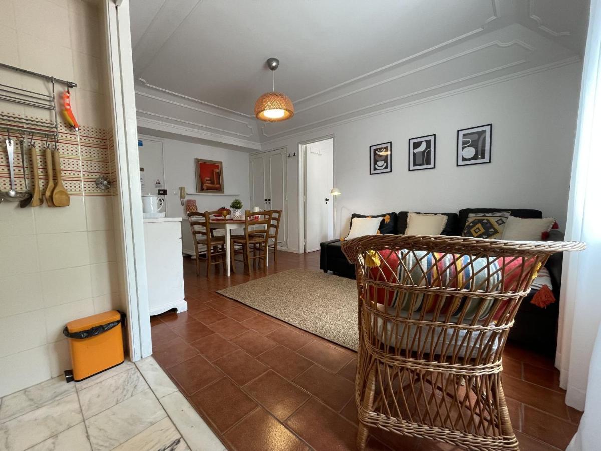 Ribeira Beach Apartment In Cascais Exterior photo