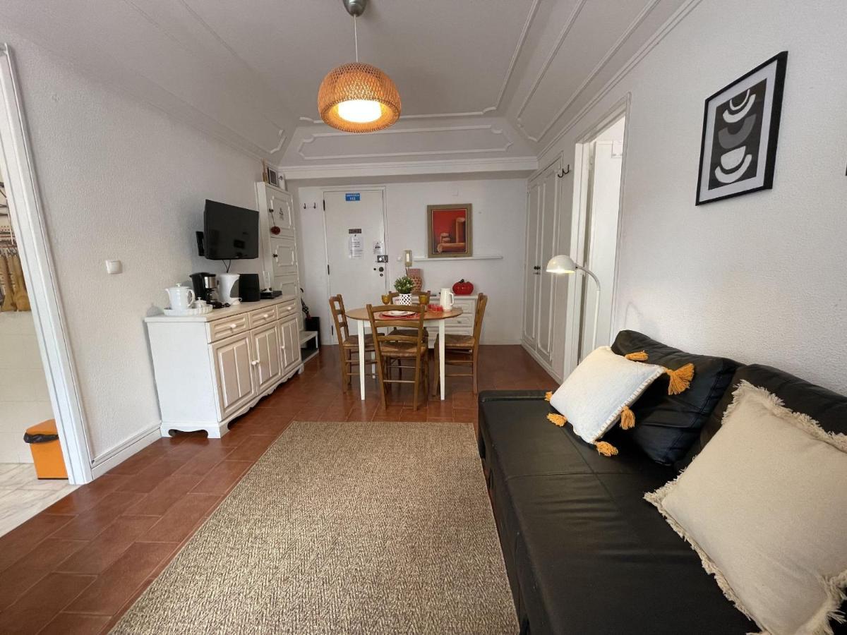 Ribeira Beach Apartment In Cascais Exterior photo